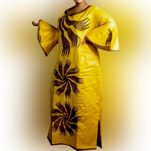 Dress - Picture 1 of 1